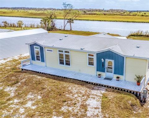 1084 E Anchor Ln, Moore Haven, FL 33471 photo 26