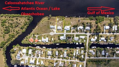 1084 E Anchor Ln, Moore Haven, FL 33471 photo 3