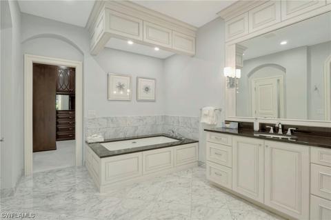 2880 Tiburon Blvd E, Naples, FL 34109 photo 22