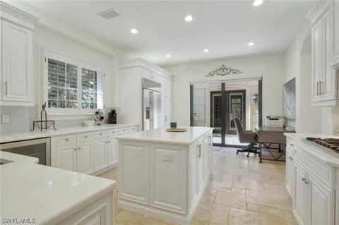 2880 Tiburon Blvd E, Naples, FL 34109 photo 11
