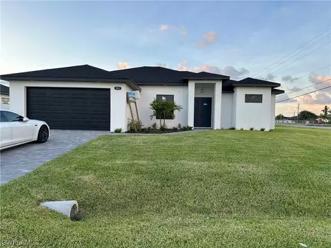 213 NE 5th Ter, Cape Coral, FL 33909