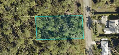 2105 Truman Ave, Alva, FL 33920