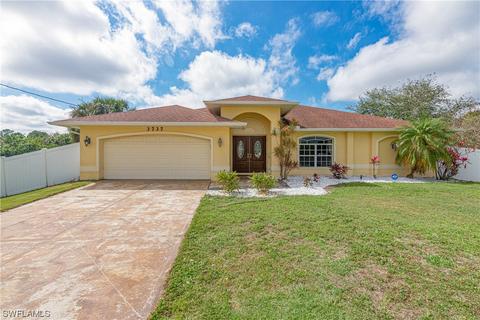 3737 Trent St, Fort Myers, FL 33905