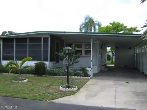 117 Coach Light Dr, Fort Myers, FL 33908