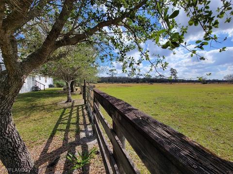 Undisclosed, Labelle, FL 33935 photo 6