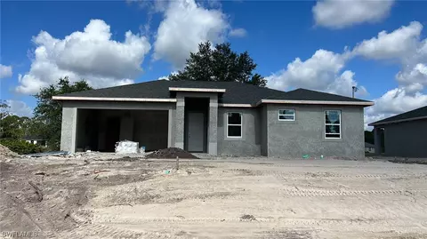 6069 Kumquat Cir, Labelle, FL 33935