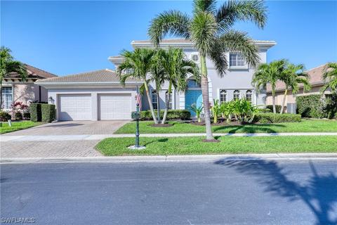 8979 Paseo De Valencia St, Fort Myers, FL 33908
