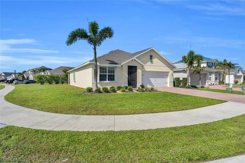 3600 Denia Ct, Cape Coral, FL 33909