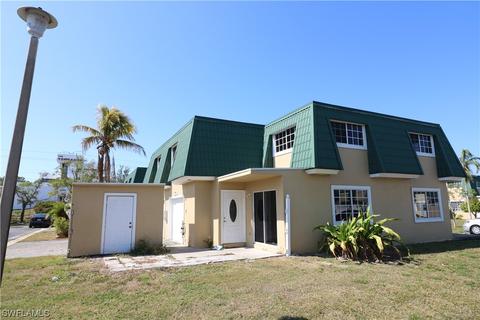 4809 Bluefish Ct, Fort Myers, FL 33919