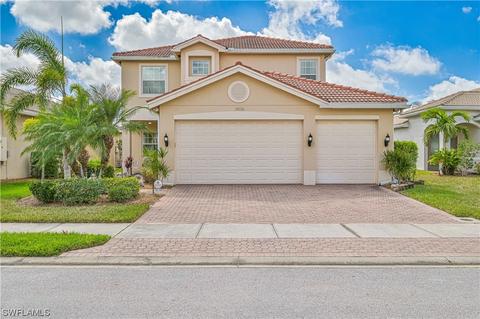 10116 Sugar Maple Ln, Fort Myers, FL 33913
