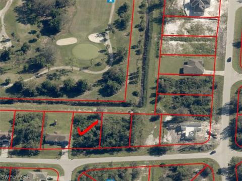 460 Redwing St, Lehigh Acres, FL 33974