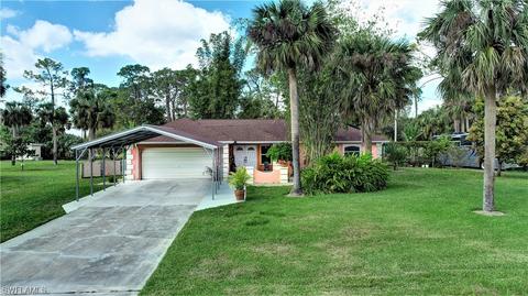 207 Maple Ave N, Lehigh Acres, FL 33936