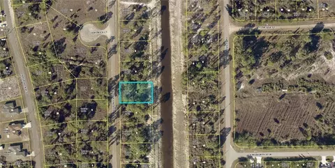 757 Joponica Ave S, Lehigh Acres, FL 33974