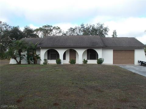 203 Gerald Ave N, Lehigh Acres, FL 33971