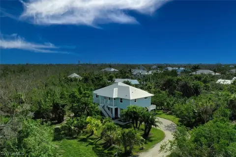 540 E Lake Rd, Sanibel, FL 33957