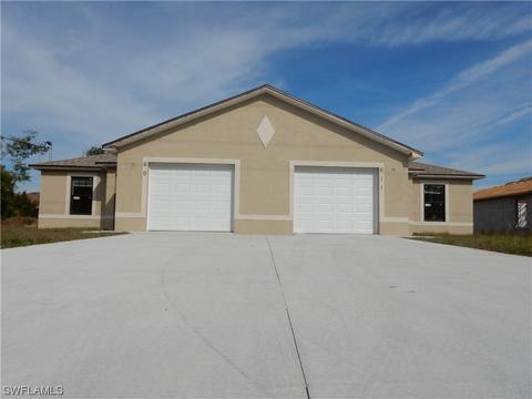 827-829 SW 32nd Ter, Cape Coral, FL 33914