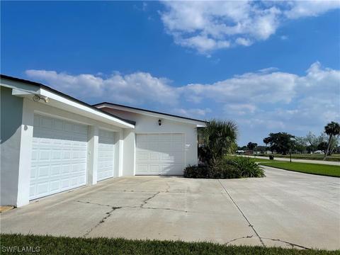 415 E Avenida Del Rio, Clewiston, FL 33440 photo 4