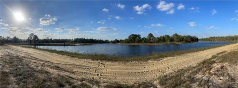 465 Burrstone Dr, Lehigh Acres, FL 33974