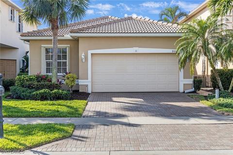 9089 Spring Mountain Way, Fort Myers, FL 33908