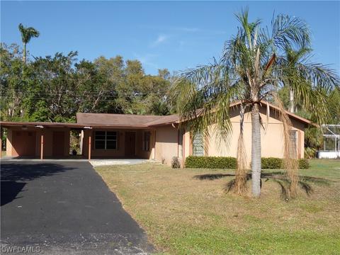 2213-2215 Marilyn Ln, Fort Myers, FL 33905