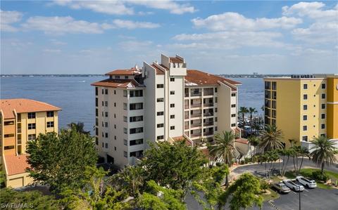 4019 SE 20th Pl #203, Cape Coral, FL 33904