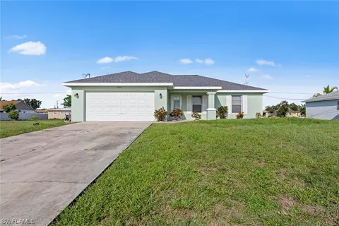 1214 NE 19th Ave, Cape Coral, FL 33909
