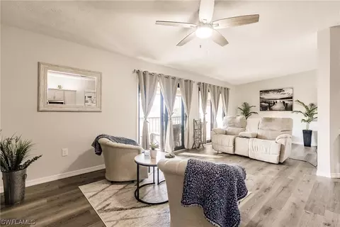 1422 Birchwood Ln #7, Fort Myers, FL 33908