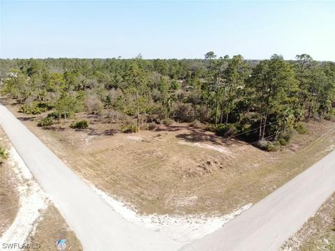 4101 E 23rd St, Alva, FL 33920