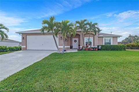 4424 NE 21st Pl, Cape Coral, FL 33909