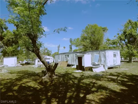 8056 Mcdaniel Dr, North Fort Myers, FL 33917