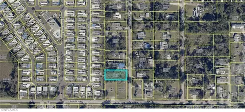 2715 Winona Dr, North Fort Myers, FL 33917