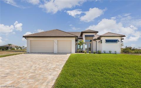 1027 NW 38th Ave, Cape Coral, FL 33993