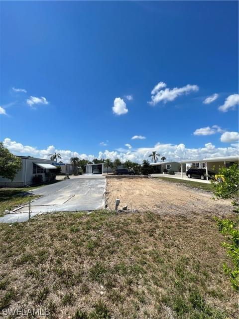 226 Trevino Ct, North Fort Myers, FL 33903