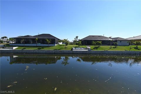 1736 SW 28th Ln, Cape Coral, FL 33914