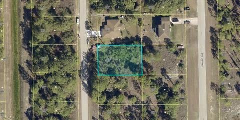 323 Lester Ave S, Lehigh Acres, FL 33974