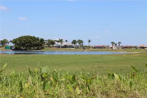 18426 Royal Hammock Blvd, Naples, FL 34114