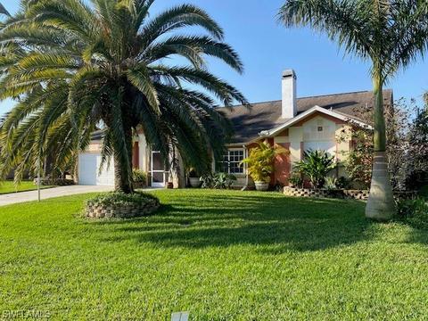 20000 Lake Vista Cir, Lehigh Acres, FL 33936