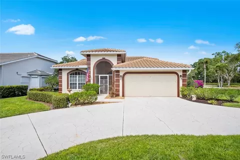 25600 Inlet Way Ct, Bonita Springs, FL 34135