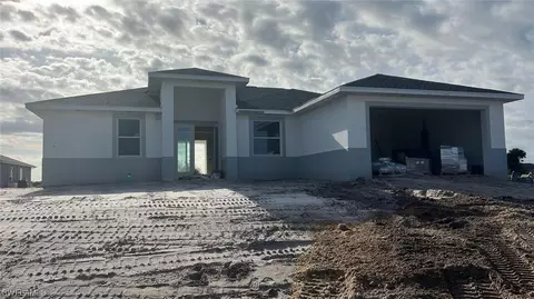 413 Akin Pl, Labelle, FL 33935