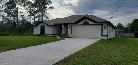 232 Nashua Ave, Lehigh Acres, FL 33974