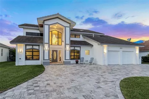 1517 SW 57th St, Cape Coral, FL 33914