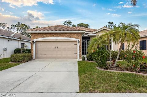 2728 Blue Cypress Lake Ct, Cape Coral, FL 33909