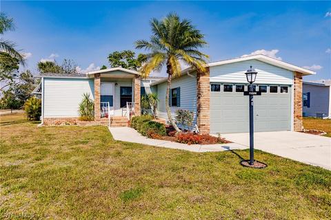 10062 Broken Woods Ct W, North Fort Myers, FL 33903