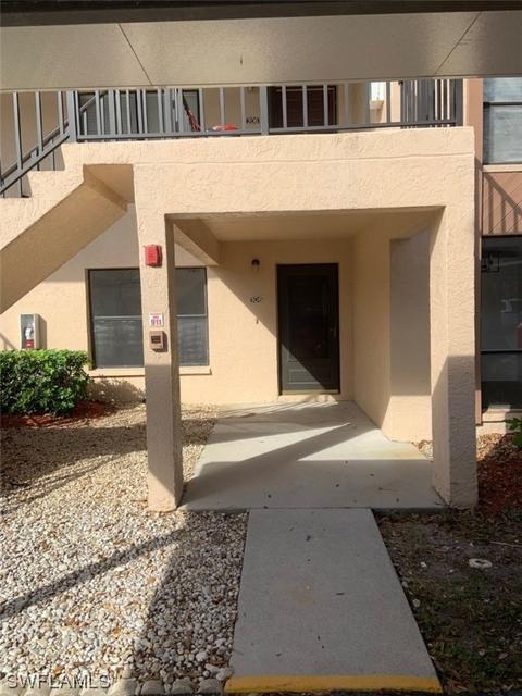 240 Pebble Beach Cir #F106, Naples, FL 34113