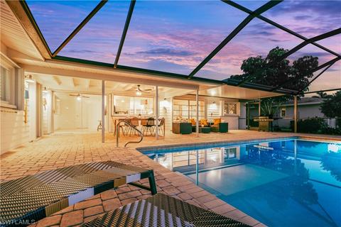 5326 Colonade Ct, Cape Coral, FL 33904