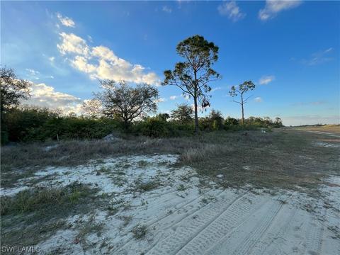 7500 17th Ter, Labelle, FL 33935 photo 3