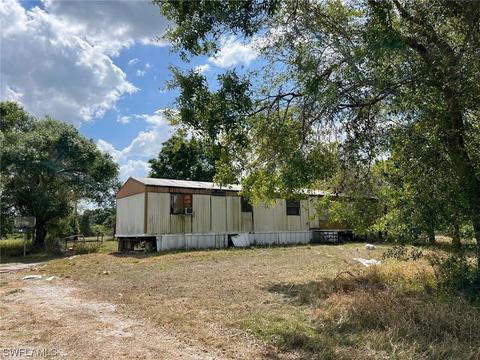 2065 Evans Rd, Labelle, FL 33935 photo 5