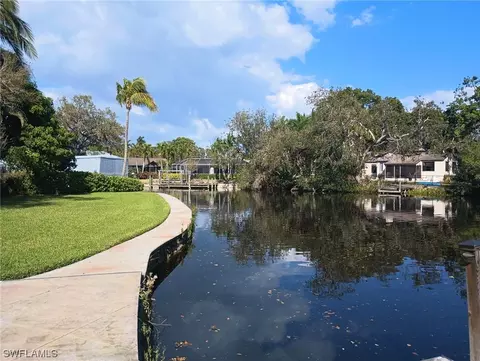 27278 Tennessee St, Bonita Springs, FL 34135