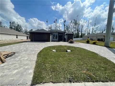 2218 SW 4th St, Cape Coral, FL 33991