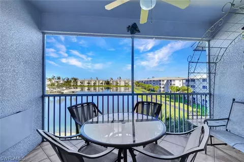 16605 Lake Circle Dr #345, Fort Myers, FL 33908
